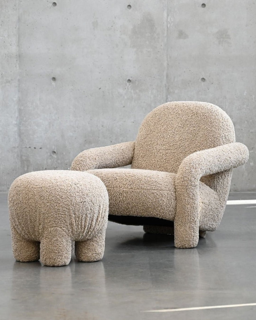 Accent chairs