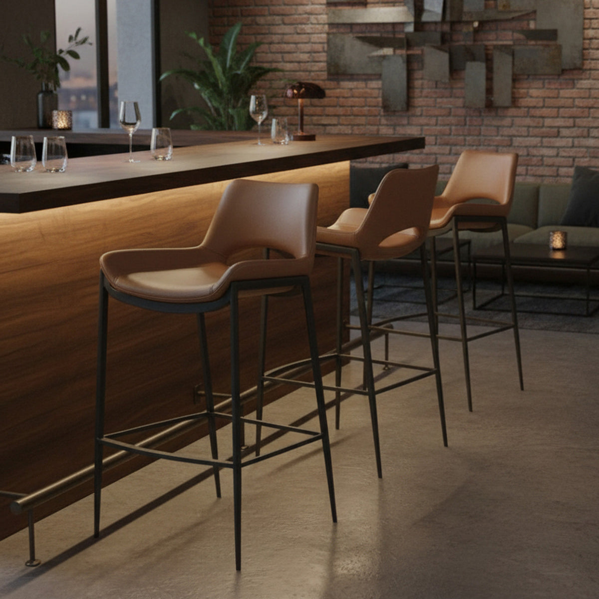 Icona 30" Bar Stool – Saddle and Black – 2