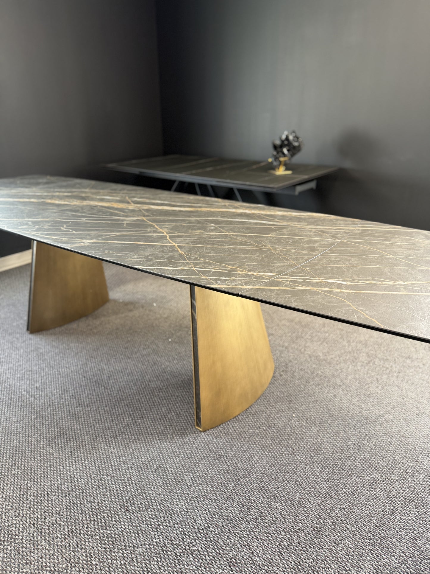 Ravello Dining Table