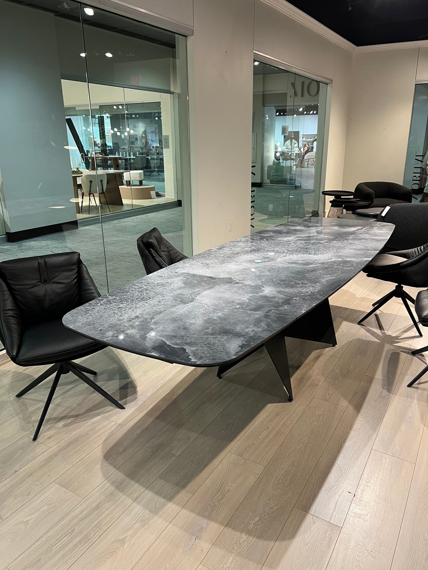Aventador Dining Table