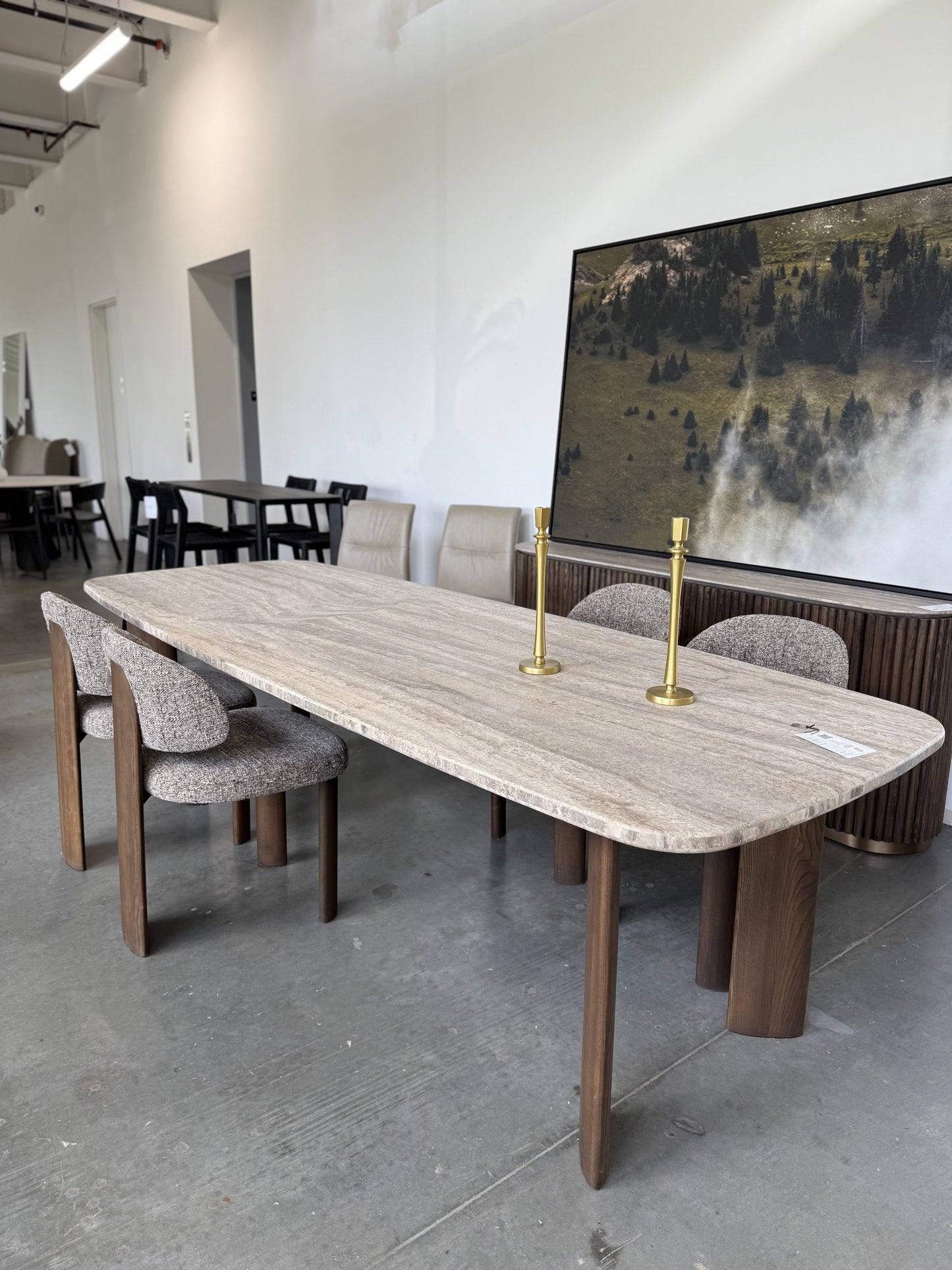 Shoku Dining Table